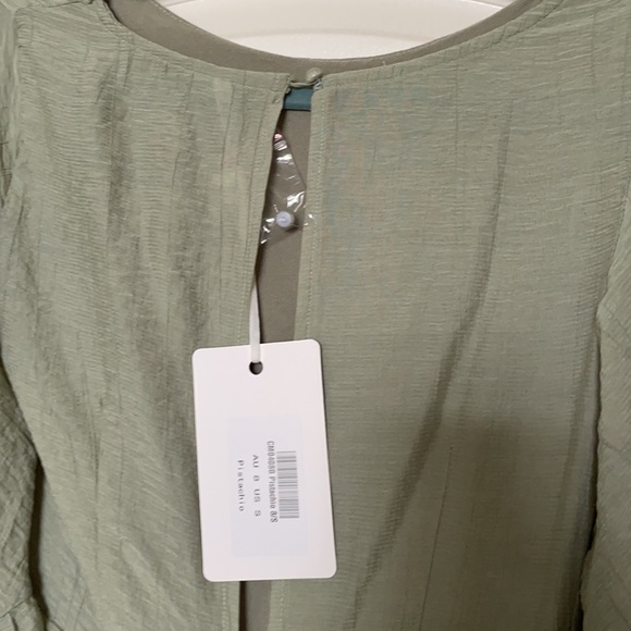 Billy J sage green mini dress NWT! Size 6 AUS - Picture 4 of 7